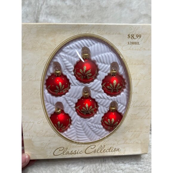 Set Of 6 Classic Collection Red & Gold Glass Christmas Ornaments - Picture 1 of 4